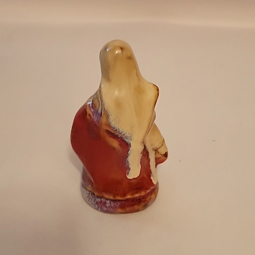 Mary & Jesus Figurine - Picture 2 of 2